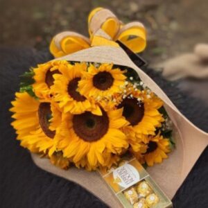 Ramo girasoles y chocolates Ferrero Rocher